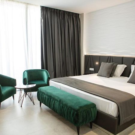 Equos Resort Hotel Tirana Exterior photo